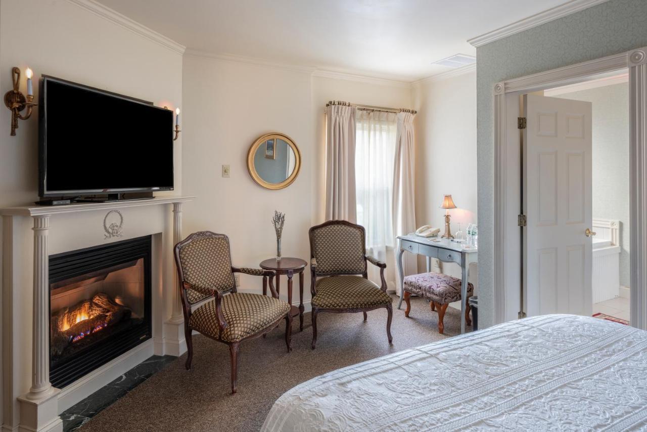 The At Thorn Hill Hotel Jackson